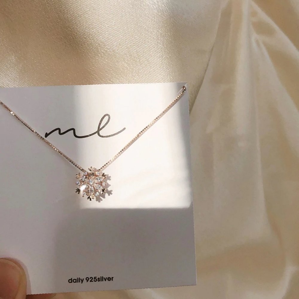 NEW 925 Silver Diamond Snowflake Necklace A4 - Picture 9 of 12